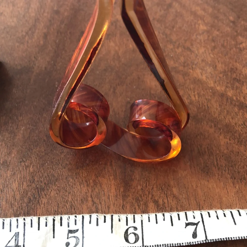 Lucite Handle - Picture 7 of 9